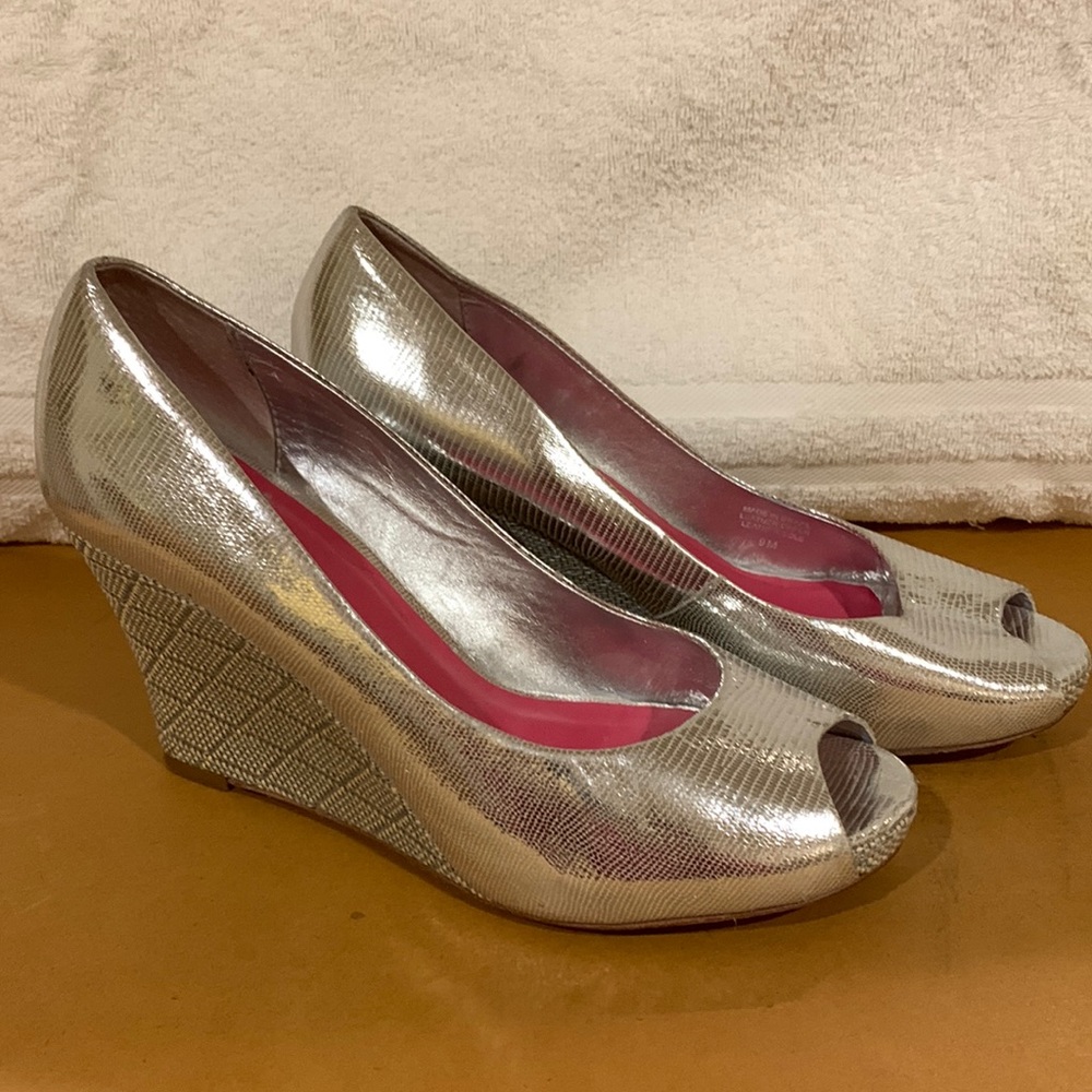 Lily Pulitzer silver espadrilles